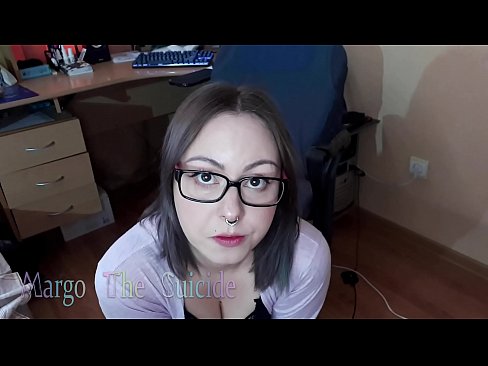 ❤️ Seksi djevojka s naočalama duboko siše dildo na kameri ❌ Seks video kod nas hr.tvmarket.top ❌❤